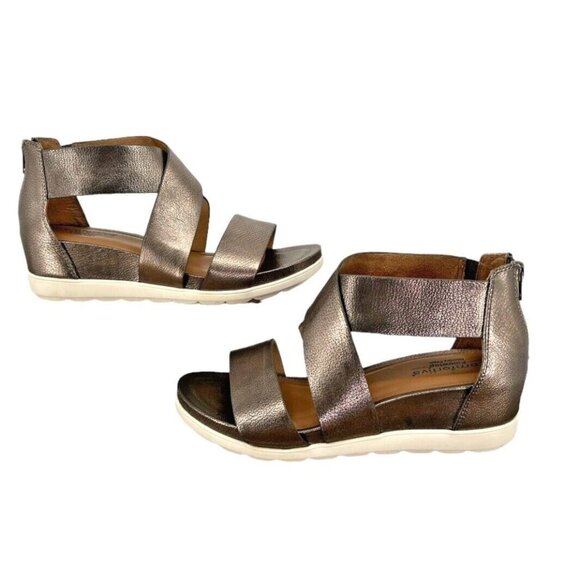 Comfortiva Pacifica Casual Sandal Anthracite  Metallic Gray US 6.5  Eur/37 - Picture 3 of 9